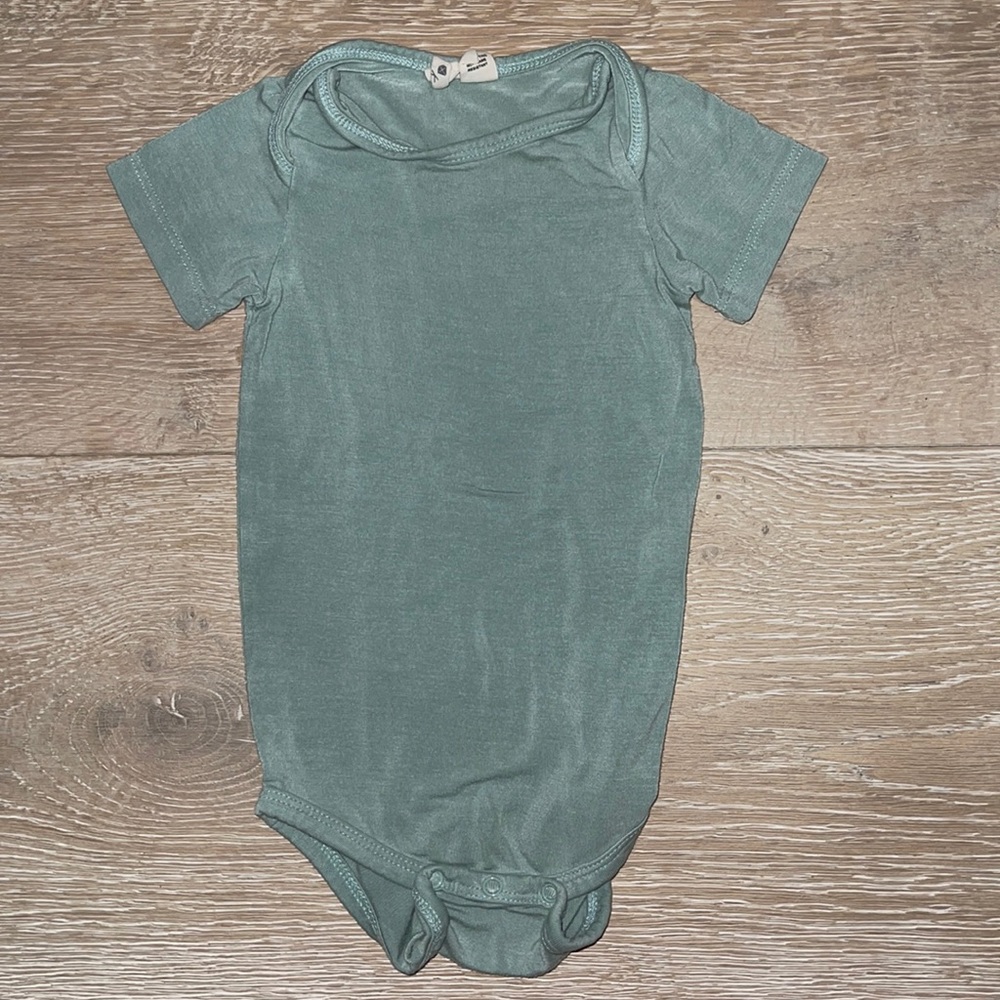 Kyte Baby Bodysuit Color Sage 6-12 Months